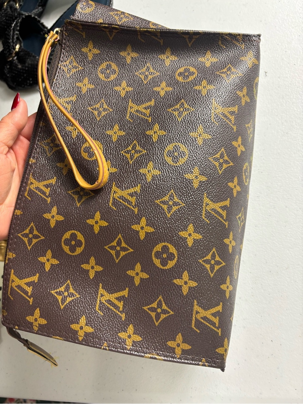Canvas Wristlet Clutch - Brown/Gold fashion bag